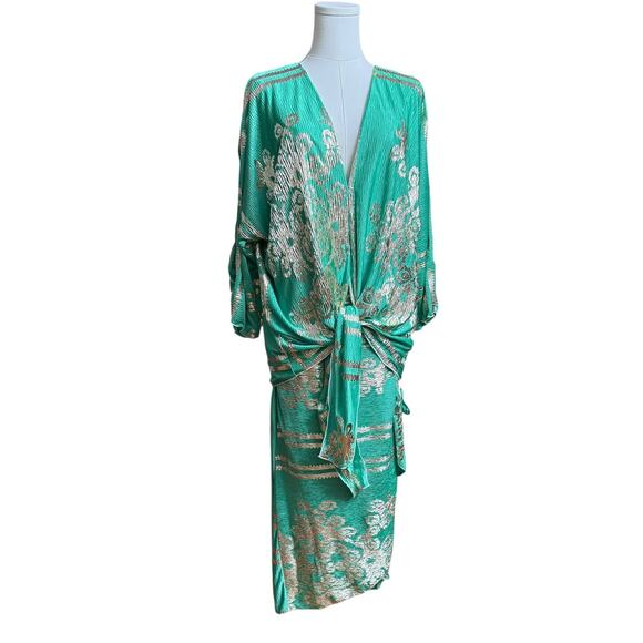 My Story Paris Set Top and Skirt in Green with Metallic Open Long Sleeves Size L
